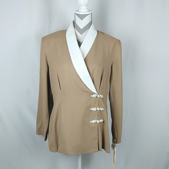CDC Jackets & Blazers - Vintage 90's Blazer Sz 14 Tan Beige Brown